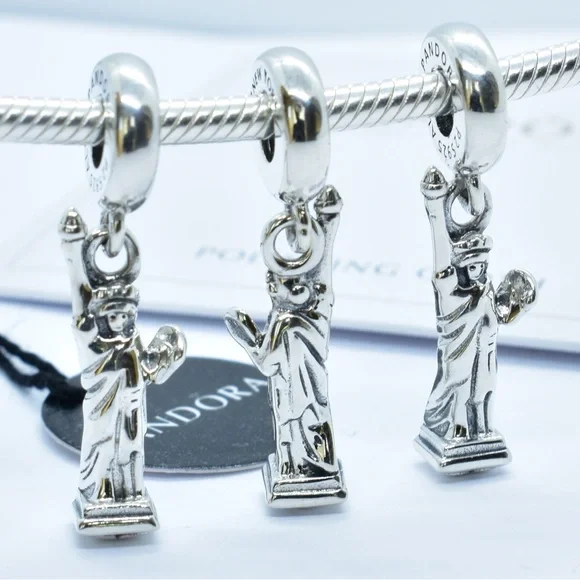 Pandora New York Statue of Liberty Dangle Charm 925 Ale Silver #212 - Picture 3 of 5
